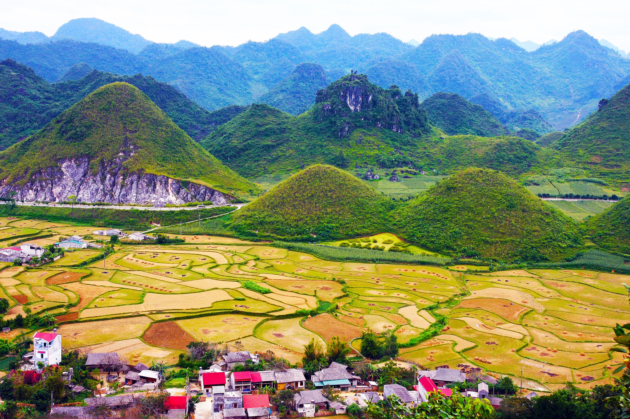 Hà Giang Hot Trend: Những Địa Điểm Check-in tựa như bức tranh thiên đường