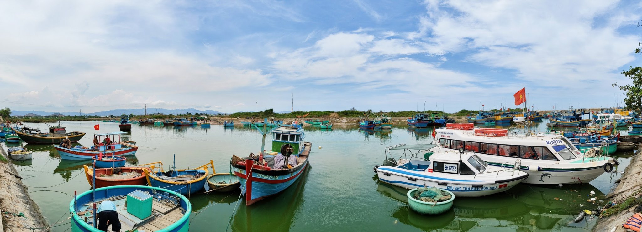 Tự lái xe đi Phan Rang, hành trình cùng Biển, Nắng và Gió